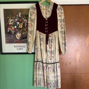 Vintage Floral Long Sleeve Dress